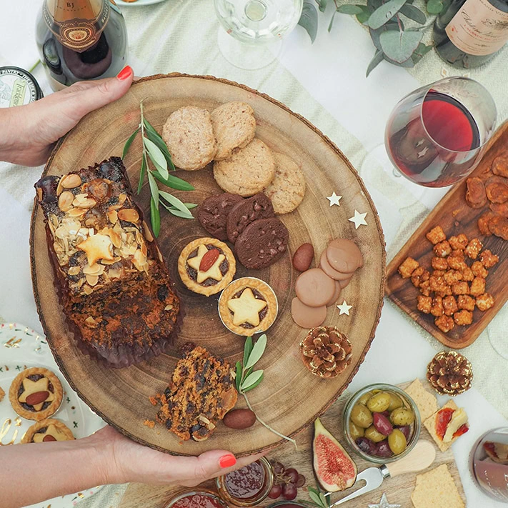 Food & Drink Hamper for Christmas with sweet and savoury treats